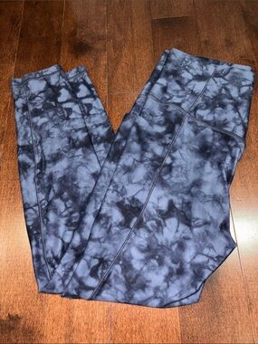 Athleta Blue and Black Soft Marble-Print High-Rise Leggings size small new